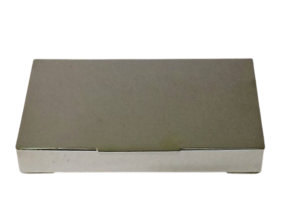 Caja Lisa Clásica.